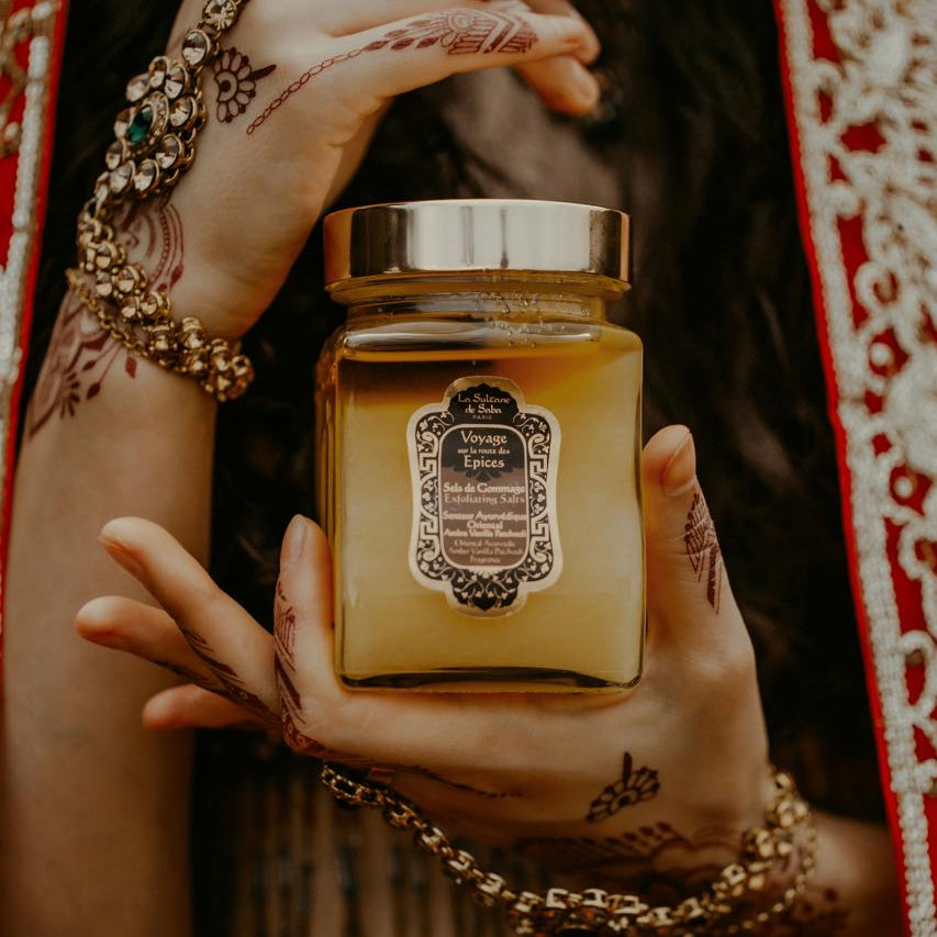 Body Salt Scrub – Ayurvedic Treatment Amber Vanilla Patchouli – Journey to the Spices Route